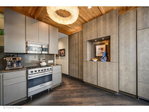 Tiny photo for 130 S Canal Street #9B, Chicago, IL 60606 (MLS # 12496875)