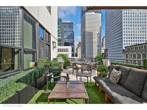 Tiny photo for 130 S Canal Street #9B, Chicago, IL 60606 (MLS # 12496875)