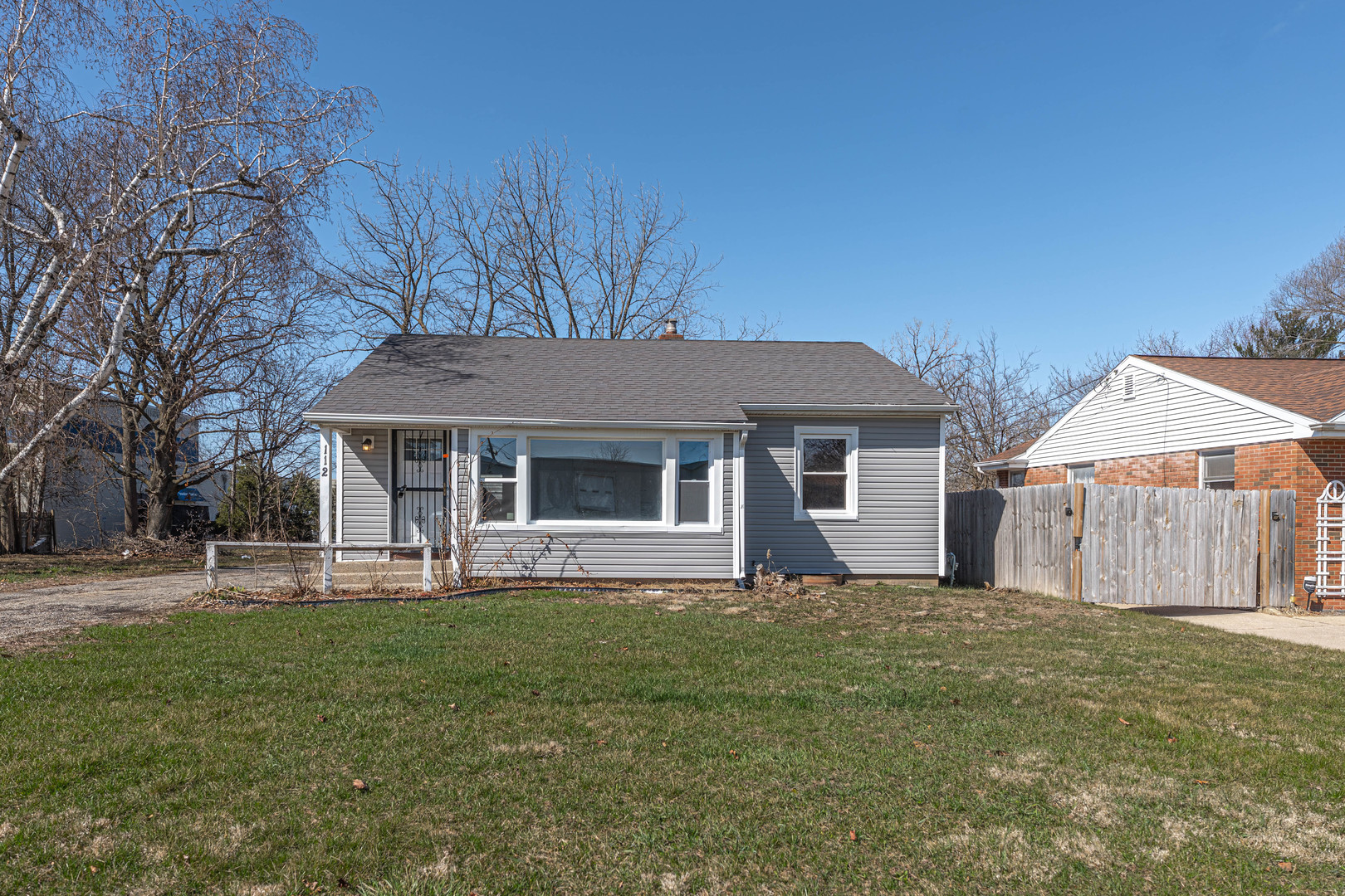 112 Dawn Avenue