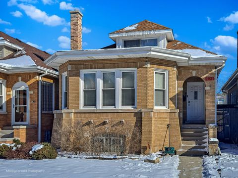 Tiny photo for 2931 N Mason Avenue, Chicago, IL 60634 (MLS # 12539737)
