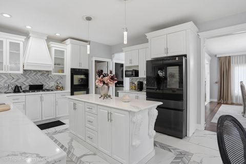 Tiny photo for 12600 Sheffield Court, Palos Park, IL 60464 (MLS # 12621221)