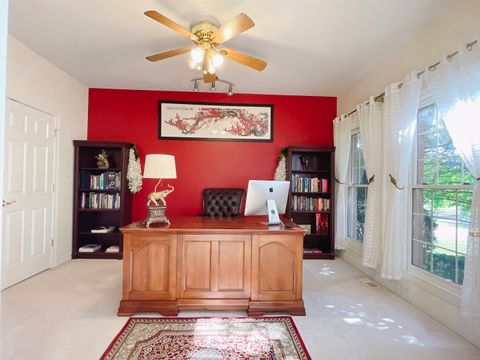 Tiny photo for 523 Mallard Point Drive, North Aurora, IL 60542 (MLS # 12630239)