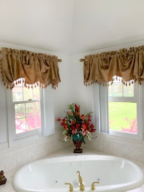 Tiny photo for 523 Mallard Point Drive, North Aurora, IL 60542 (MLS # 12630239)