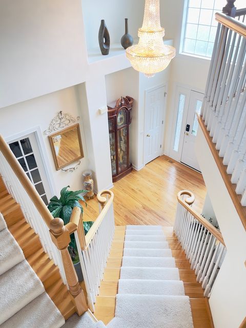 Tiny photo for 523 Mallard Point Drive, North Aurora, IL 60542 (MLS # 12630239)