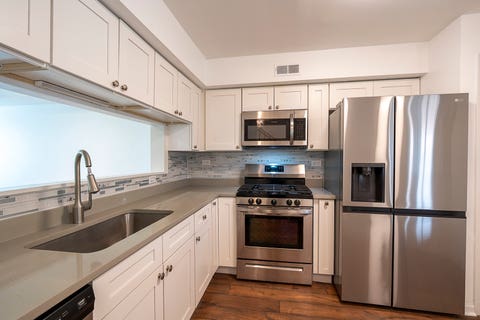 Tiny photo for 514 E Windgate Court #D, Arlington Heights, IL 60005 (MLS # 12725097)