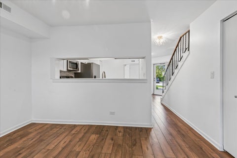 Tiny photo for 514 E Windgate Court #D, Arlington Heights, IL 60005 (MLS # 12725097)