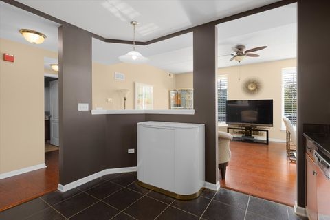 Tiny photo for 845 E 22nd Street #b105, Lombard, IL 60148 (MLS # 12494830)