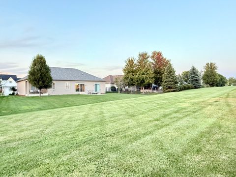 Tiny photo for 21053 Benjamin Drive, Shorewood, IL 60404 (MLS # 12462785)