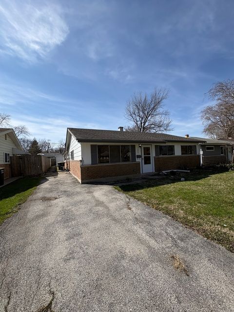 Tiny photo for 17226 Community Street, Lansing, IL 60438 (MLS # 12613094)