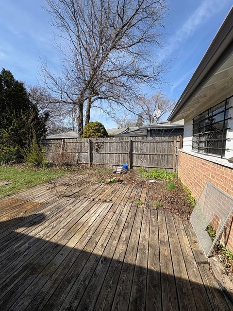 Tiny photo for 17226 Community Street, Lansing, IL 60438 (MLS # 12613094)