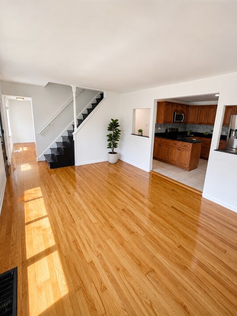 Tiny photo for 7304 W 113th Place, Worth, IL 60482 (MLS # 12711713)