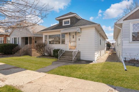 Tiny photo for 6119 W School Street, Chicago, IL 60634 (MLS # 12613108)