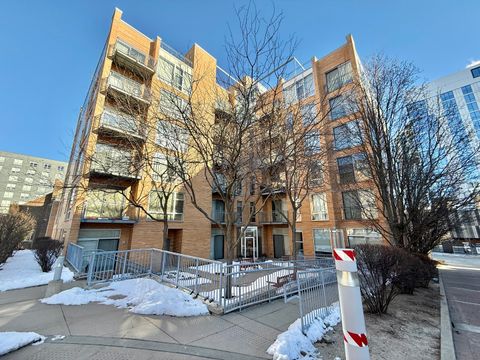 Tiny photo for 1740 Oak Avenue #409, Evanston, IL 60201 (MLS # 12533767)