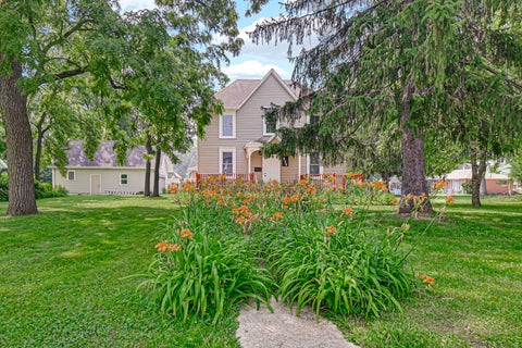 Photo of 574 HERMAN Street, Crete, IL 60417 (MLS # 12708351)