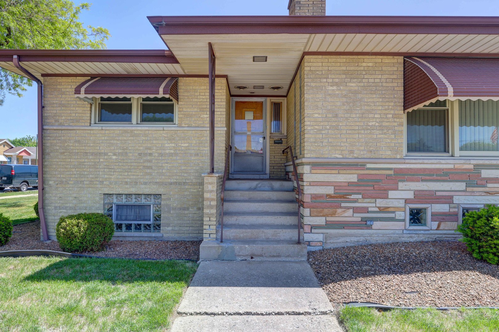 3171 W 83rd Place