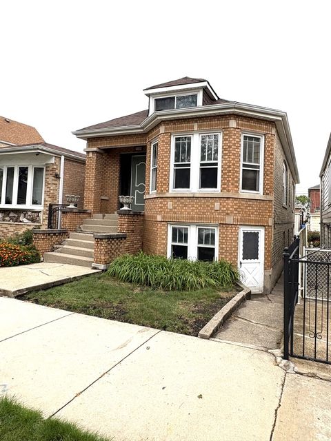 Photo of 1220 W 32nd Place, Chicago, IL 60608 (MLS # 12491918)
