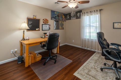 Tiny photo for 1404 Dew Drop Drive, Marion, IL 62959 (MLS # 12705857)