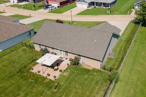 Tiny photo for 1404 Dew Drop Drive, Marion, IL 62959 (MLS # 12705857)