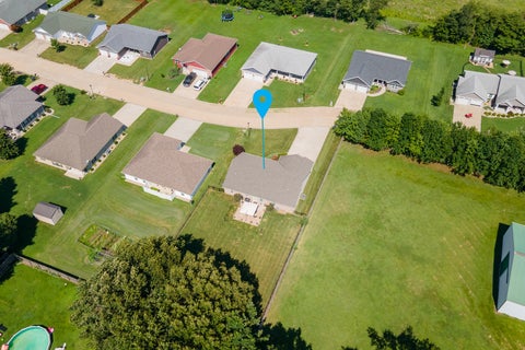 Tiny photo for 1404 Dew Drop Drive, Marion, IL 62959 (MLS # 12705857)
