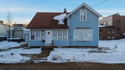 Photo of 105 E Knox Street, Morrison, IL 61270 (MLS # 12534588)