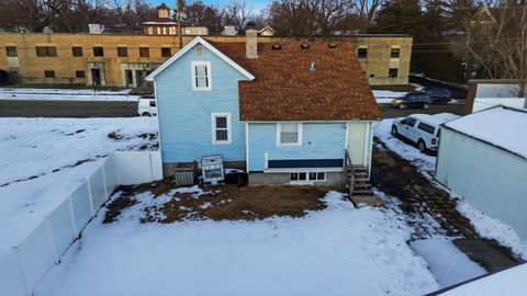 Tiny photo for 105 E Knox Street, Morrison, IL 61270 (MLS # 12534588)