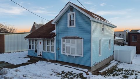 Tiny photo for 105 E Knox Street, Morrison, IL 61270 (MLS # 12534588)