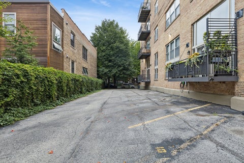 Tiny photo for 3900 N Claremont Avenue #205, Chicago, IL 60618 (MLS # 12714221)