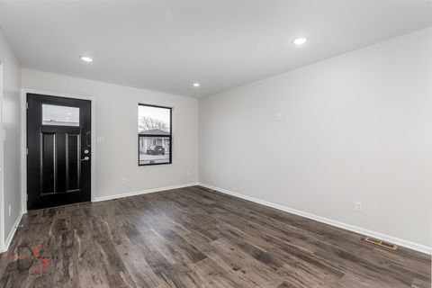 Tiny photo for 309 19th Avenue, Ottawa, IL 61350 (MLS # 12569789)