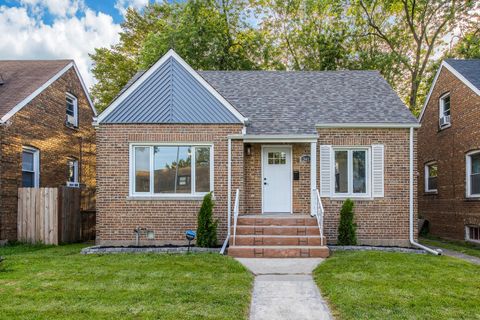 A home in Calumet Park