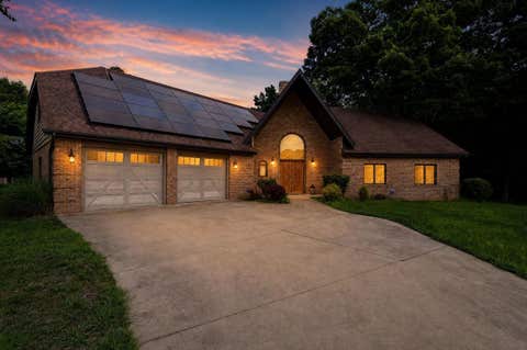 Tiny photo for 310 Bayview Court, Danville, IL 61832 (MLS # 12730418)