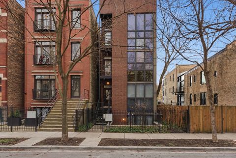 Photo of 1354 N Campbell Avenue #2, Chicago, IL 60622 (MLS # 12562098)