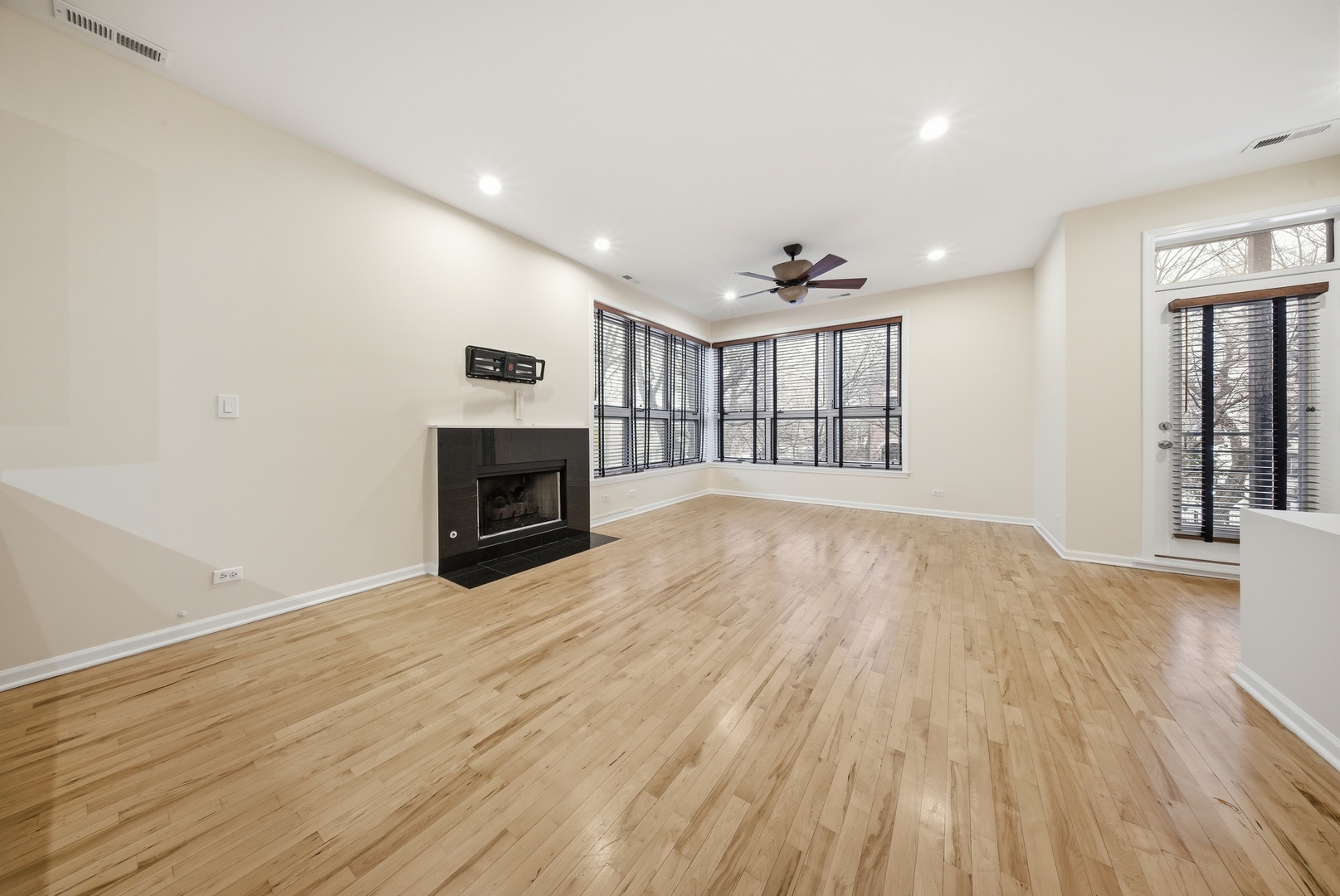 1354 N Campbell Avenue 2