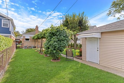 Tiny photo for 4858 W Strong Street, Chicago, IL 60630 (MLS # 12466384)