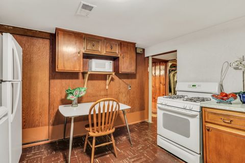 Tiny photo for 4858 W Strong Street, Chicago, IL 60630 (MLS # 12466384)
