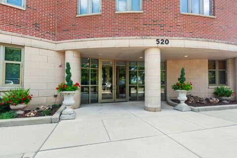 Tiny photo for 520 S Washington Street #103, Naperville, IL 60540 (MLS # 12445552)