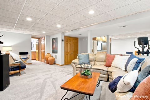 Tiny photo for 127 Michelle Place, Schaumburg, IL 60173 (MLS # 12731825)