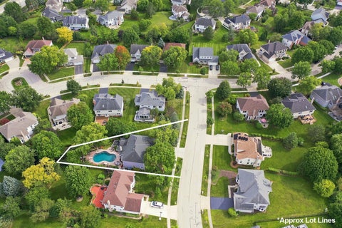 Tiny photo for 127 Michelle Place, Schaumburg, IL 60173 (MLS # 12731825)