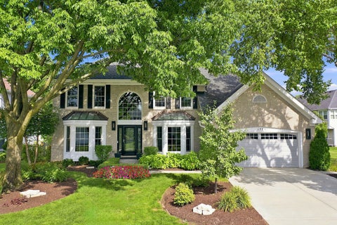 Photo of 127 Michelle Place, Schaumburg, IL 60173 (MLS # 12731825)