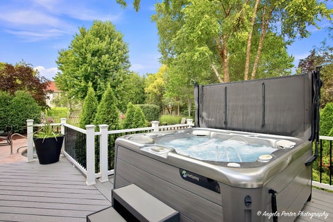 Tiny photo for 127 Michelle Place, Schaumburg, IL 60173 (MLS # 12731825)