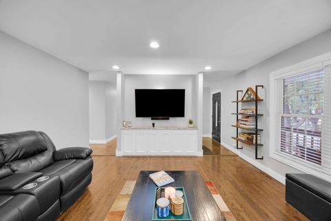 Tiny photo for 5568 Natalie Drive, Oak Forest, IL 60452 (MLS # 12496375)