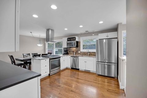 Tiny photo for 5568 Natalie Drive, Oak Forest, IL 60452 (MLS # 12496375)
