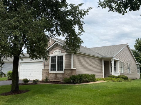 Tiny photo for 21226 Lily Lake Lane, Crest Hill, IL 60403 (MLS # 12732437)