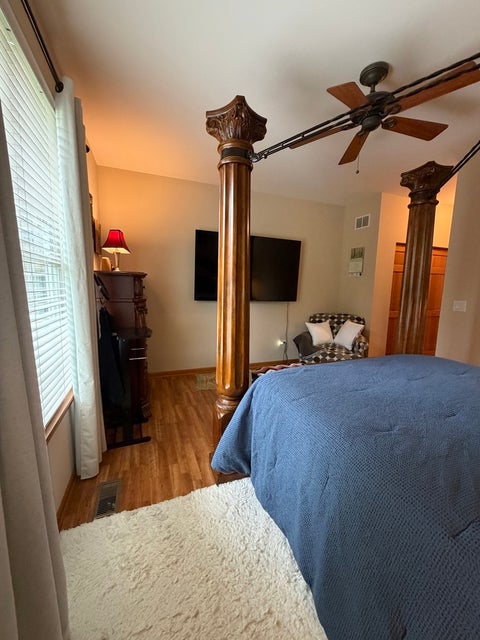 Tiny photo for 21226 Lily Lake Lane, Crest Hill, IL 60403 (MLS # 12732437)