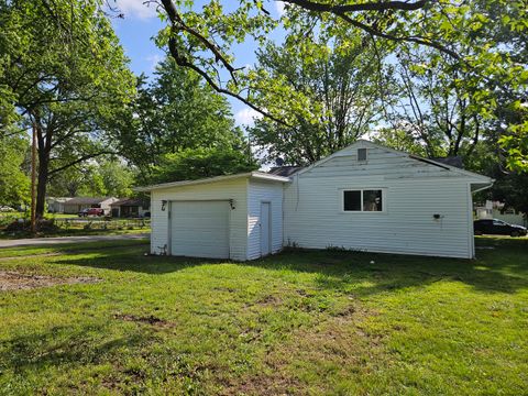 Tiny photo for 621 N 7th Street, Herrin, IL 62948 (MLS # 12634242)