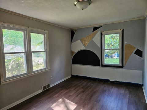 Tiny photo for 621 N 7th Street, Herrin, IL 62948 (MLS # 12634242)