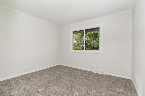 Tiny photo for 597 Eric Way, Bolingbrook, IL 60440 (MLS # 12506429)