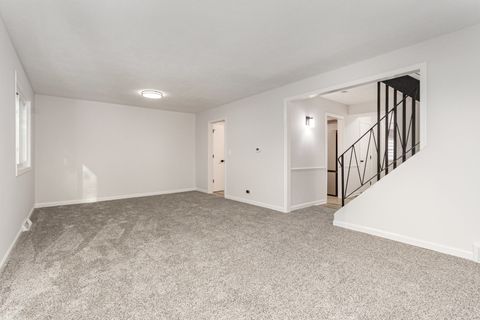 Tiny photo for 597 Eric Way, Bolingbrook, IL 60440 (MLS # 12506429)