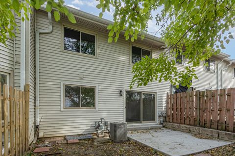 Tiny photo for 597 Eric Way, Bolingbrook, IL 60440 (MLS # 12506429)