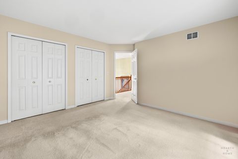 Tiny photo for 806 Norge Parkway, Fox River Grove, IL 60021 (MLS # 12480353)