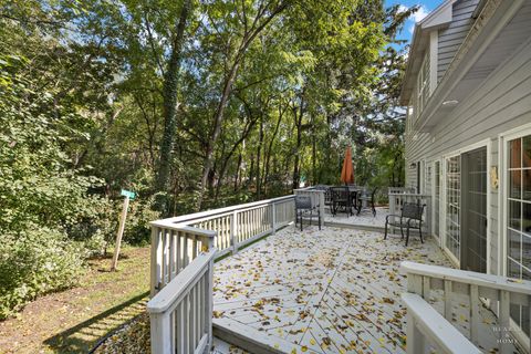 Tiny photo for 806 Norge Parkway, Fox River Grove, IL 60021 (MLS # 12480353)